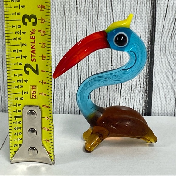 Sold! $9 Vintage Small Colorful Bird Art Glass Sculpture Figurine 3” Inches - Picture 5 of 7